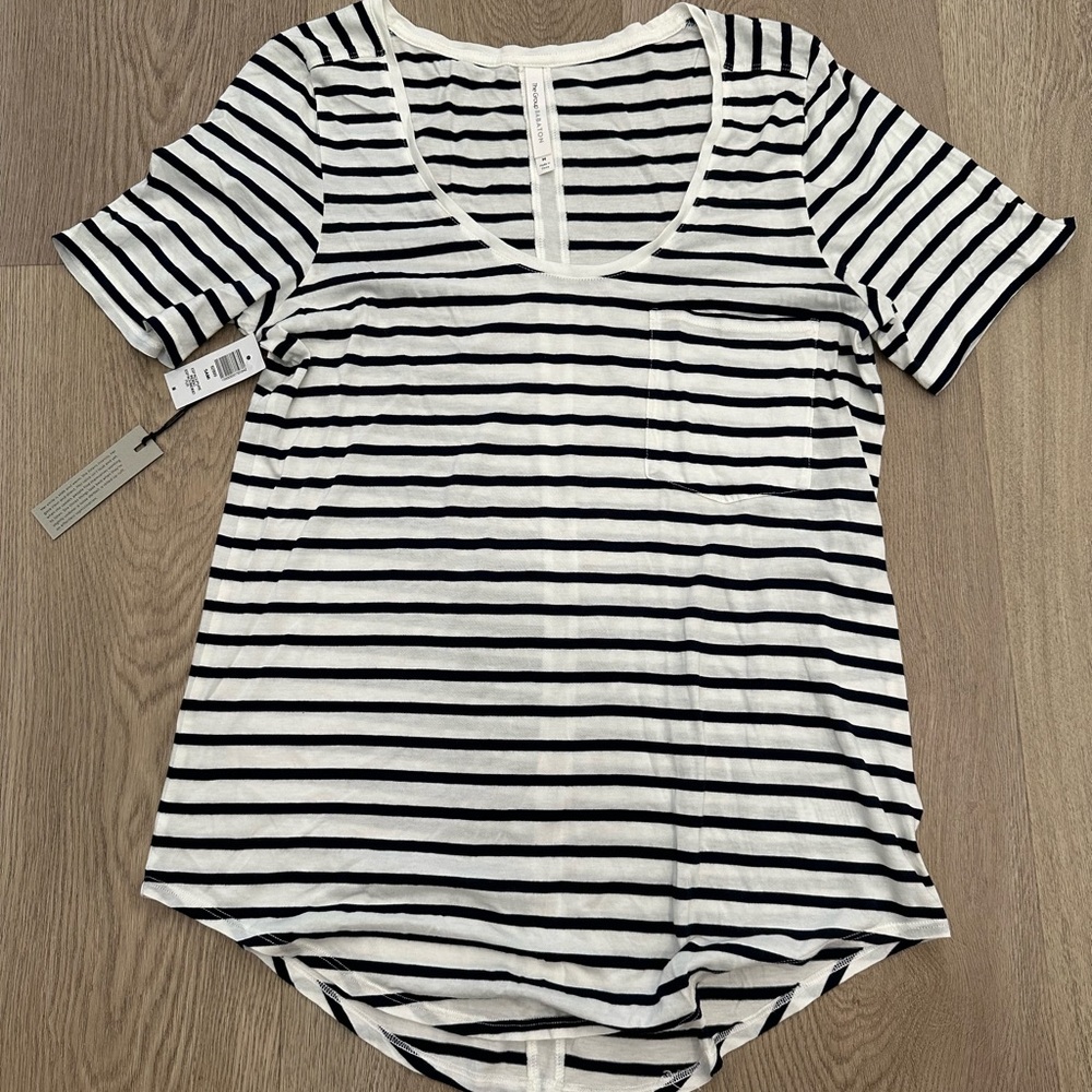 Aritzia Babaton Striped T-shirt